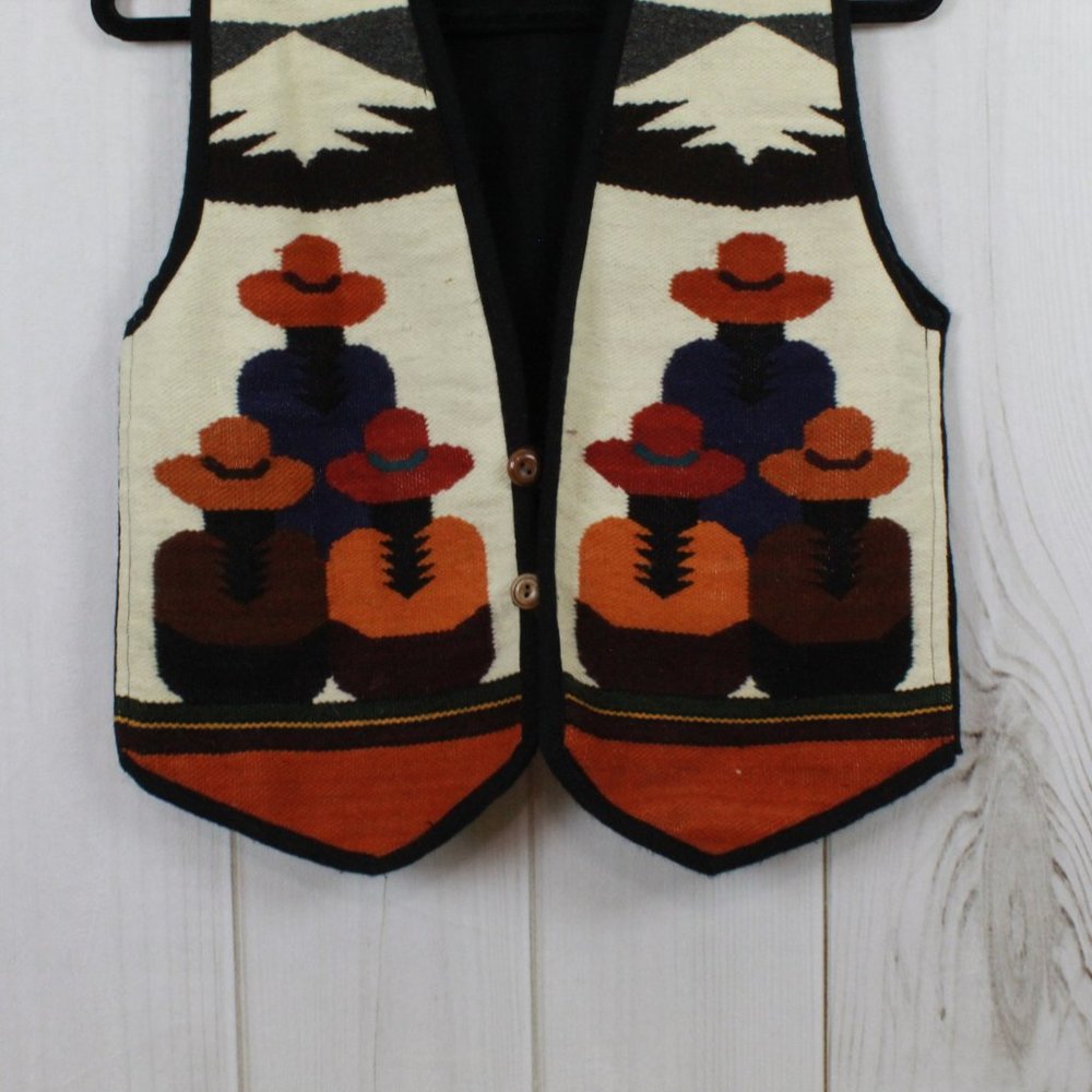 Vintage Inca Marka Peguche White Printed Handcrafts Wool Hand Made Vest Size L - Picture 3 of 9